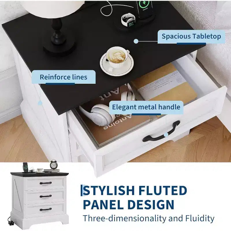 Comodino moderno in stile rustico con 3 ampi cassetti, tavolino laterale da 63 cm di larghezza in legno retrò, comodino grande per camera da letto, bianco