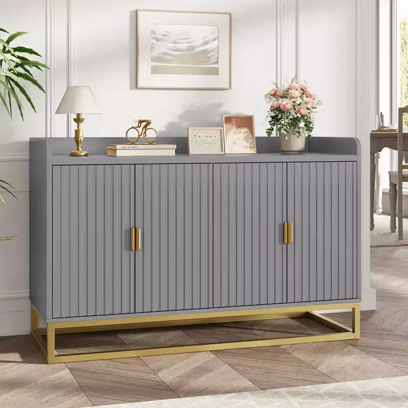 Credenza, mobile contenitore scanalato da 120 cm con ripiani regolabili per soggiorno cucina