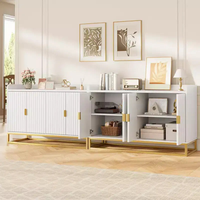 Credenza, mobile contenitore scanalato da 120 cm con ripiani regolabili per soggiorno cucina