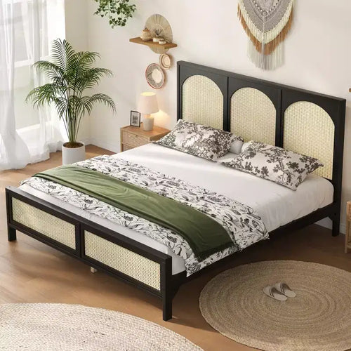 Letto matrimoniale in legno da 152 × 203 cm/193 × 203 cm con testiera e pediera in rattan, struttura letto con gambe di supporto