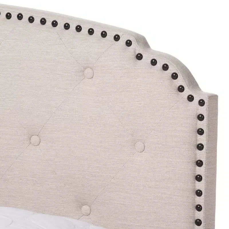 Letto imbottito in tessuto King Lexi moderno e contemporaneo, beige chiaro