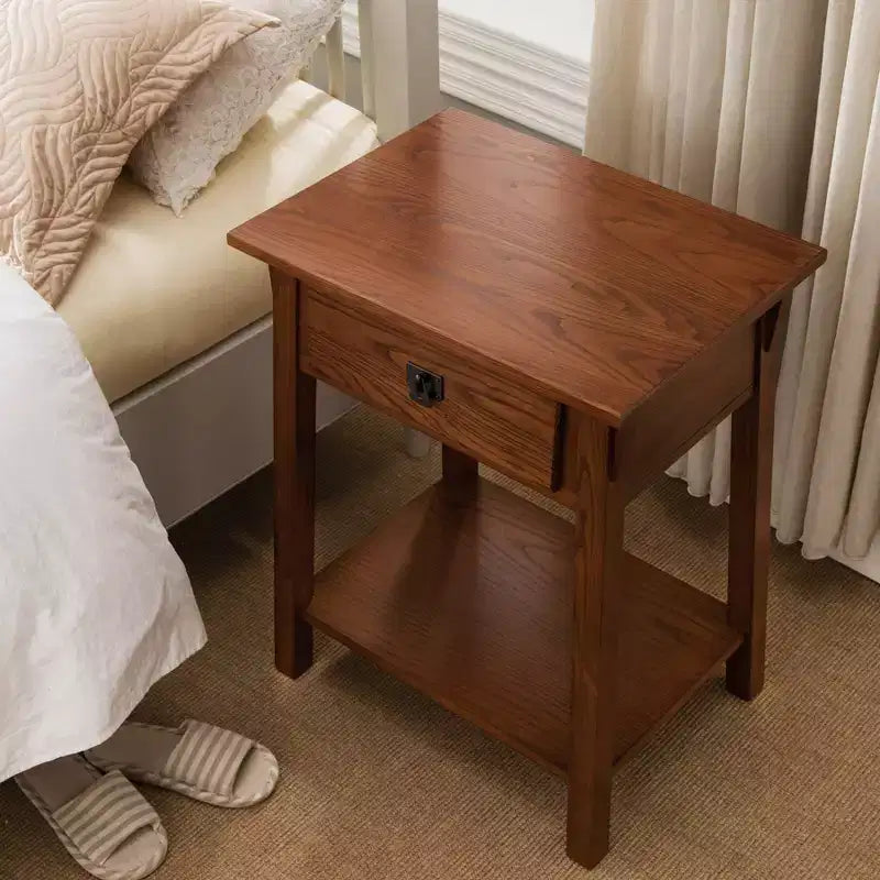 Comodino marrone: Legno massello, stile Mission, 71 cm di altezza, con cassetto